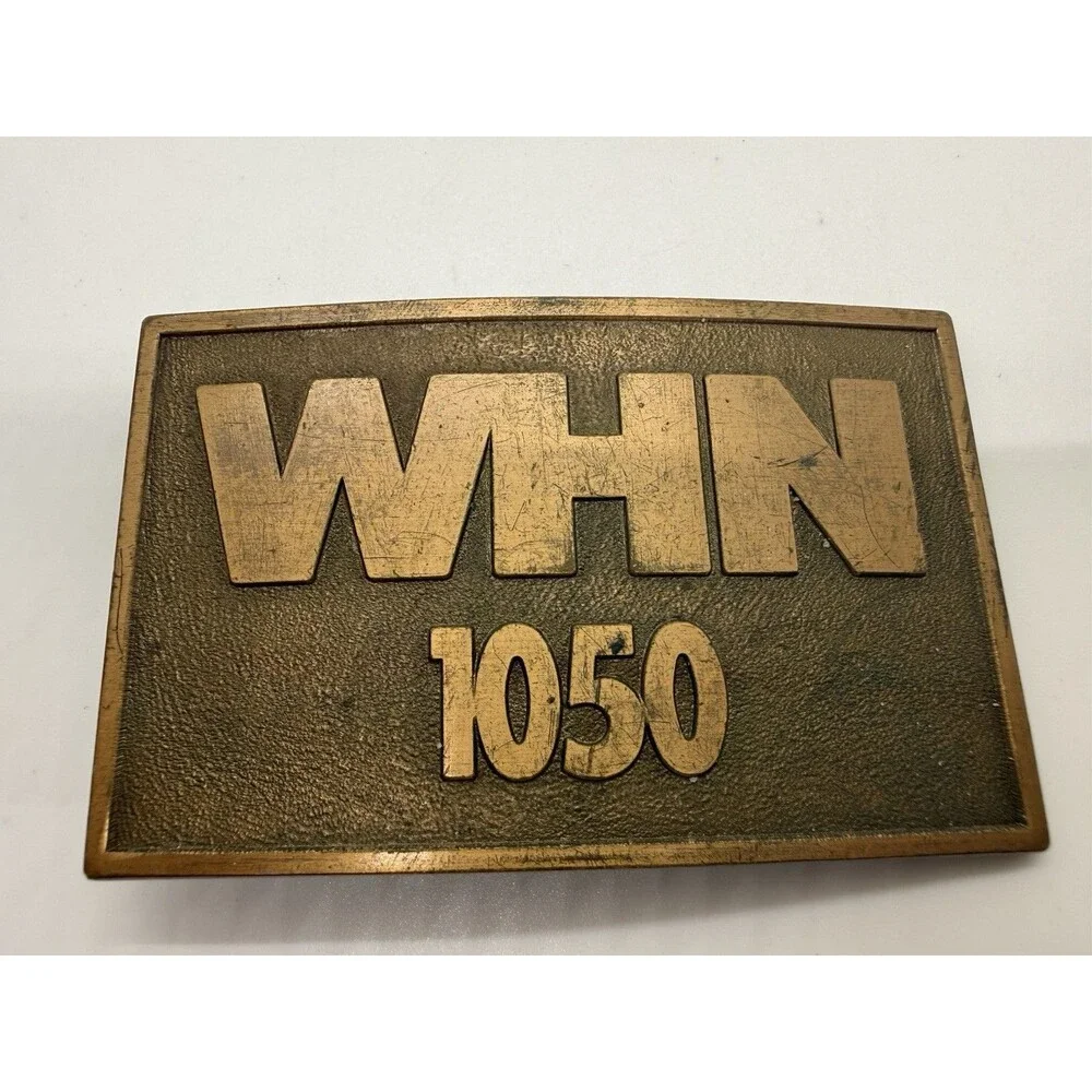 Vintage Belt Buckle WHN 1050 AM Radio Station From New York City Brass-Colored‎
